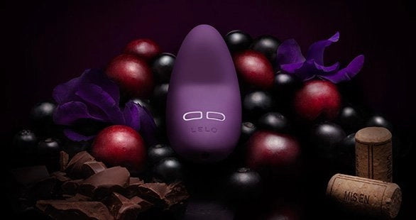 Lelo Lily 2 Plum Luxury Rechargeable Vibrator